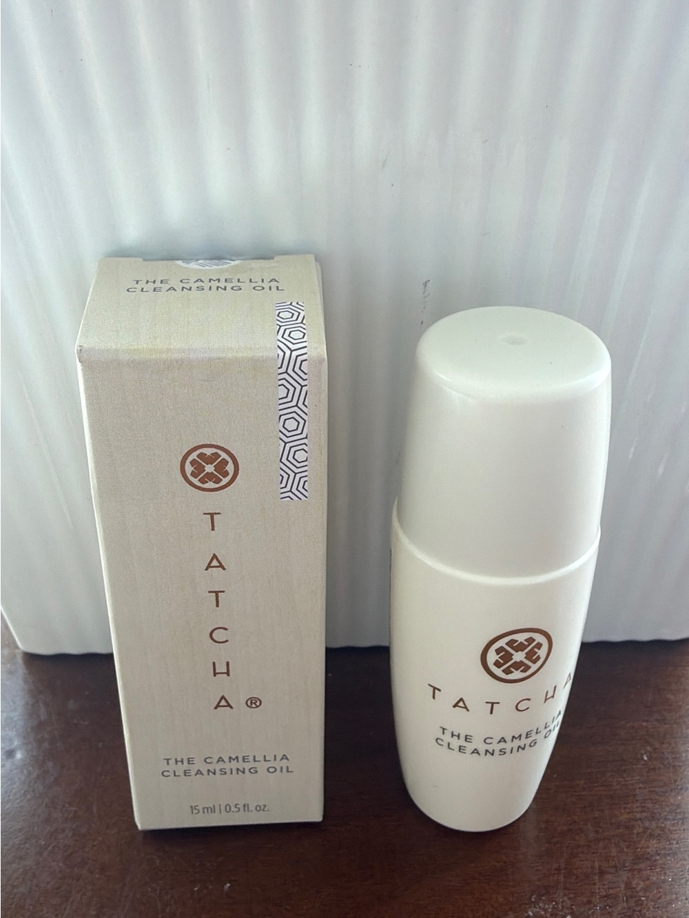 Tatcha The Camellia Cleansing Oil — White